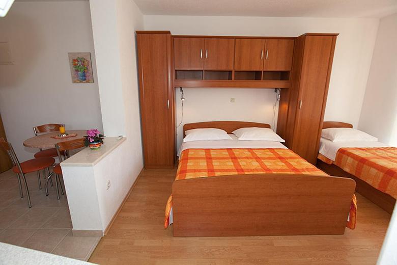 Apartments Milana 2 Tučepi Esterno foto